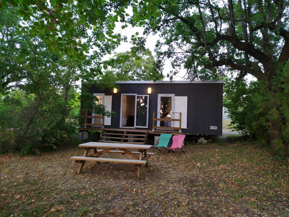 Camping Domaine De Senaud Albon Exterior foto