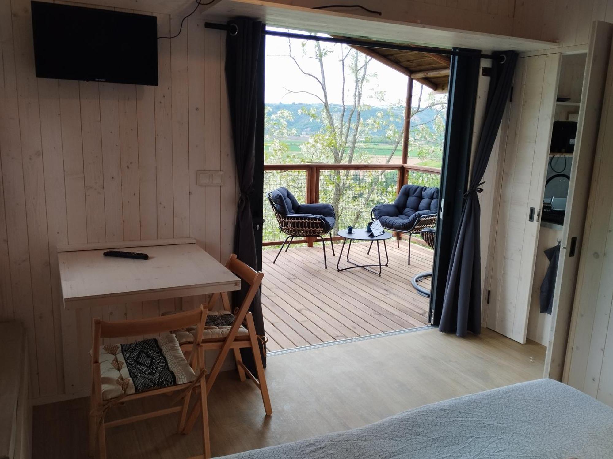 Camping Domaine De Senaud Albon Exterior foto